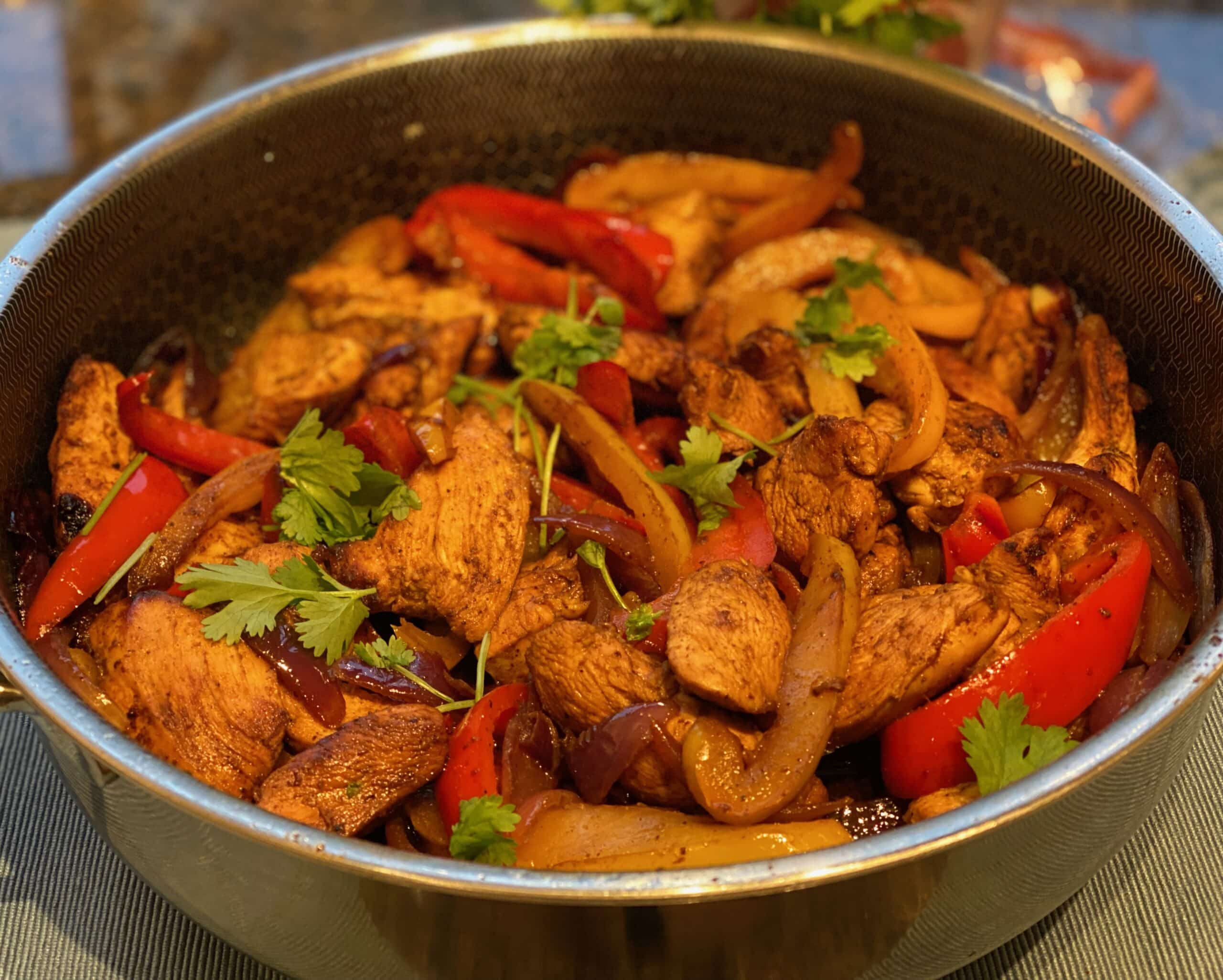 Fajita med kylling og hjemmelaget Keto Tone